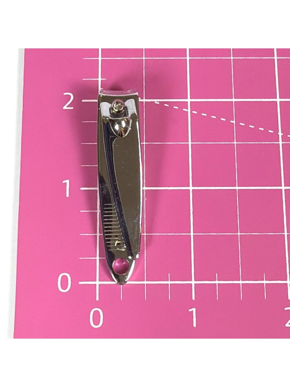 New Luxury Hotel Professional 4 in 1 Travel Manicure Set Silver Aluminum Case - Picture 9 of 14
